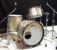 Ludwig: 1966 Silver Sparkle